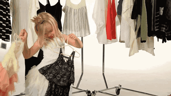 想在臥室里打造出衣帽間，這5種設(shè)計(jì)實(shí)用到哭！