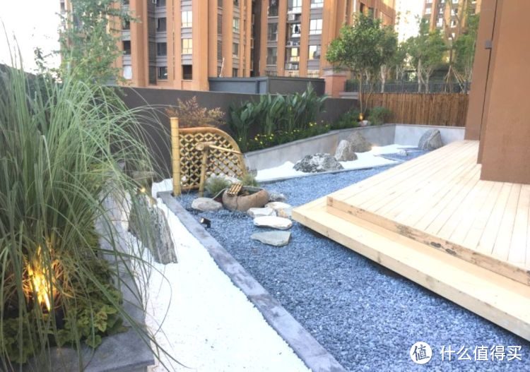 ?買低樓層82㎡新房，花25萬裝修，主要就為了這100㎡豪華大露臺