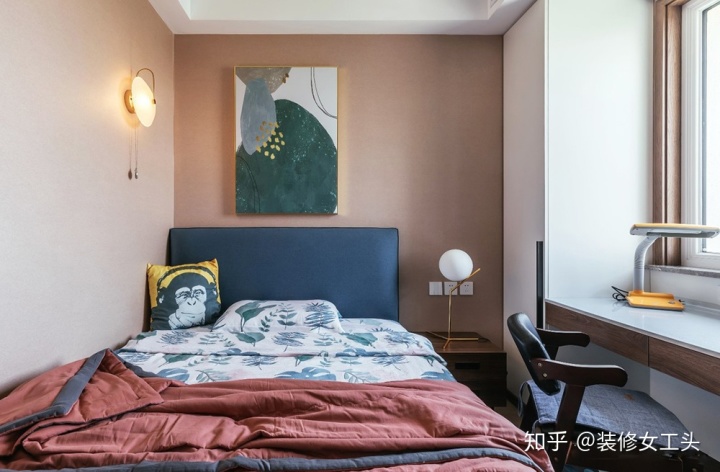 臥室效果圖賞析，小臥室又該怎么裝修？