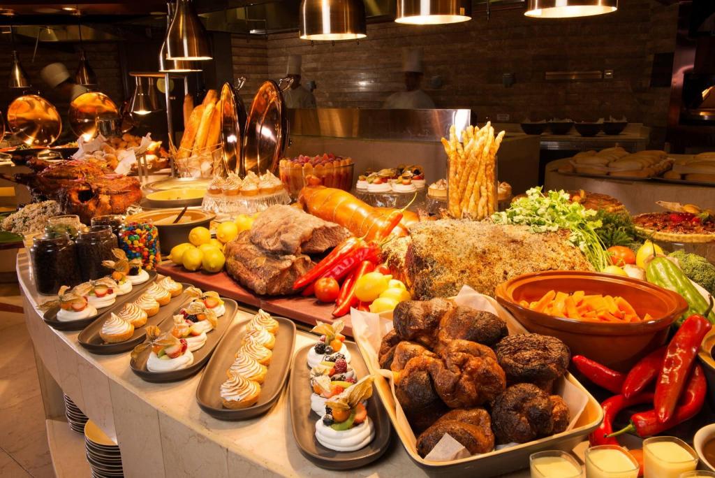 自助火鍋餐廳提示語(yǔ)錄_藏餐廳餐廳裝修圖片_自助餐廳裝修