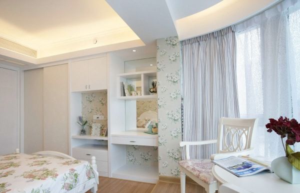 究竟陽臺(tái)在臥室怎么裝修 臥室陽臺(tái)裝修需注意什么