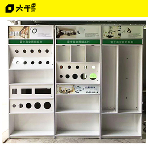 開(kāi)飾品店門(mén)頭裝修效果圖_飾品店裝修_民族特色飾品店裝修