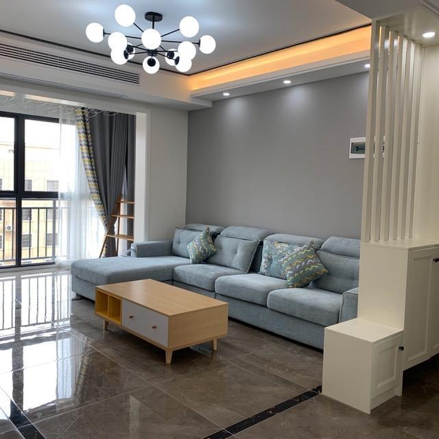 參觀鄰居現(xiàn)代風(fēng)格家新，全屋效果好漂亮！主臥假飄窗設(shè)計是亮點