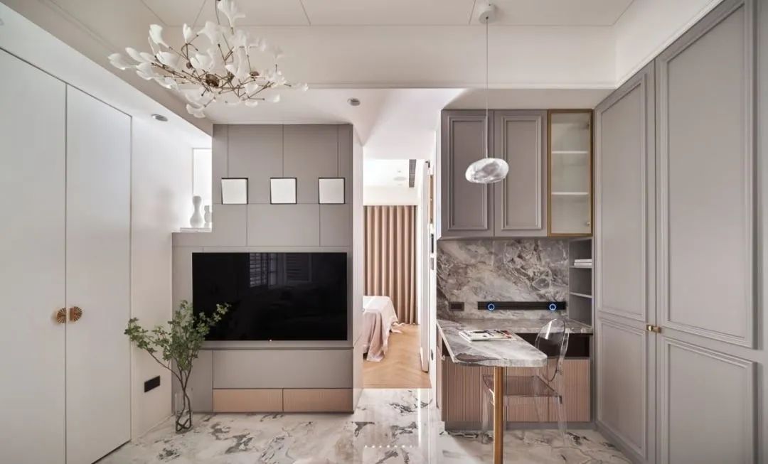 愛了！30㎡法式風(fēng)格家，有大浴室、梳妝臺，閨蜜大贊