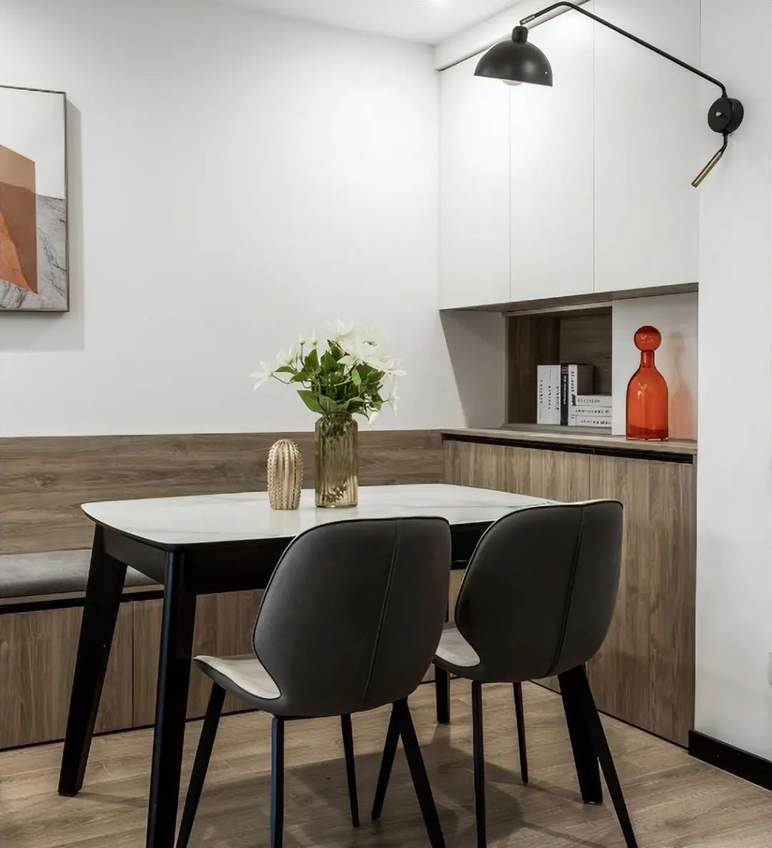 空間利用到極致的小戶型！50㎡當(dāng)兩室一廳用，還帶衣帽間