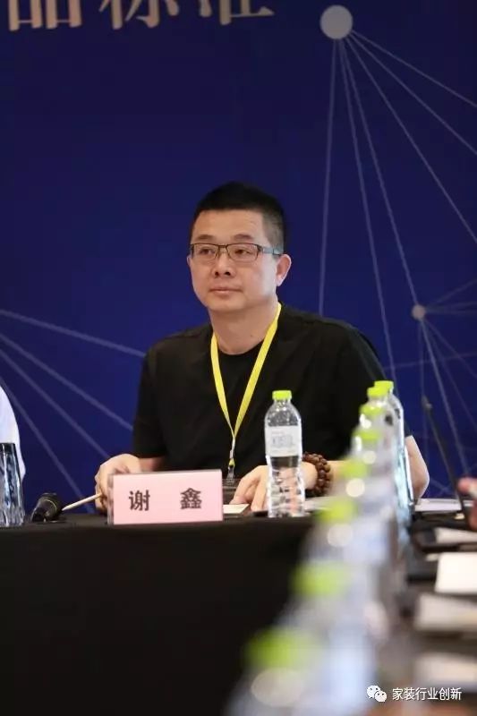 咖啡廳裝修效果圖 設(shè)計_青島裝修設(shè)計_上海裝修展會春亭設(shè)計棒