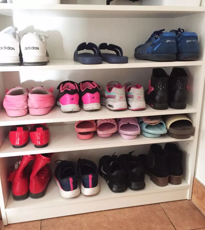 門(mén)廳鞋柜裝修效果圖_歐式鞋柜裝修果圖_門(mén)廳衣帽鞋柜裝修效果圖